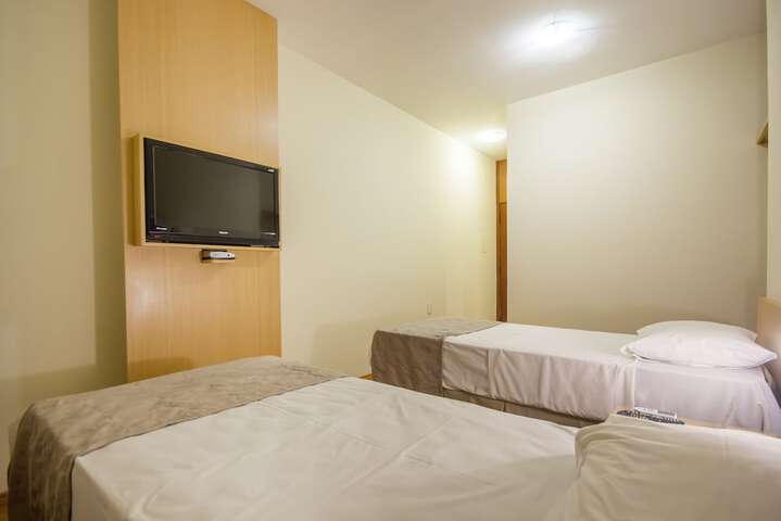 Room 5 of 36
