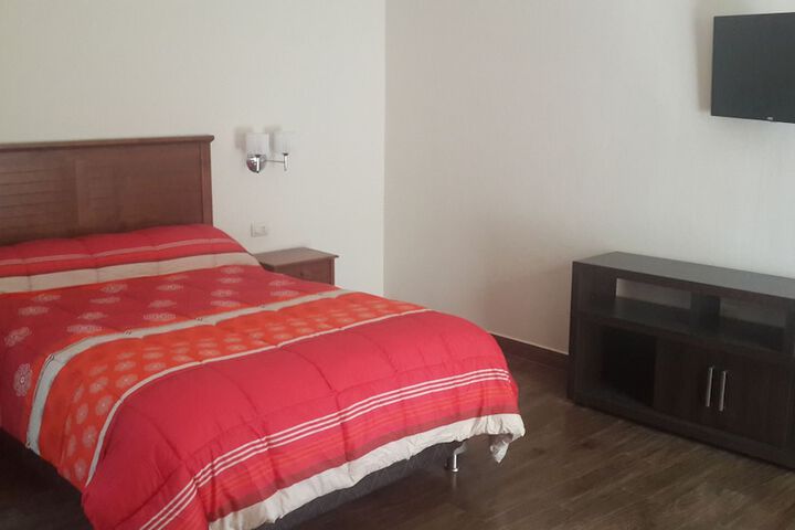Room 10 of 67