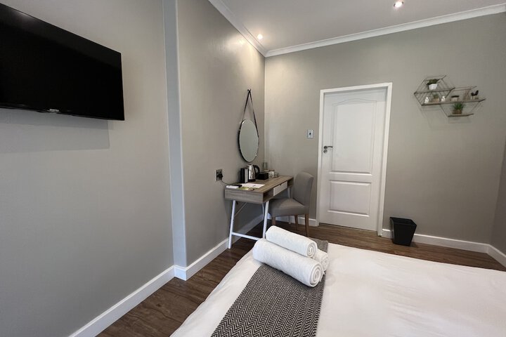 Room 12 of 69