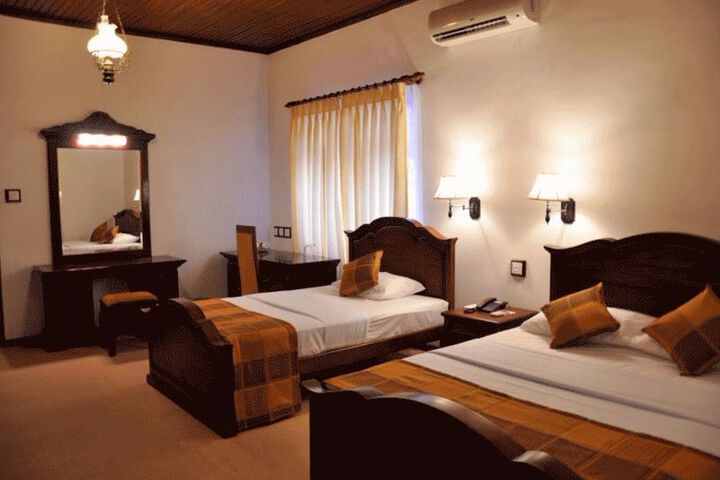Room 6 of 47