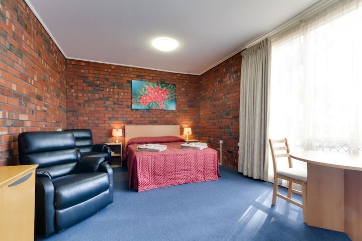 Room 14 of 23