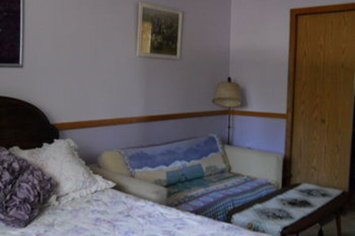 Room 7 of 11