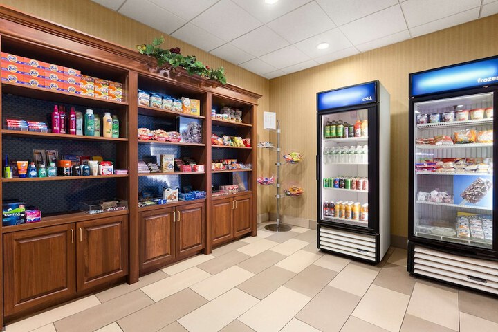 Snack bar