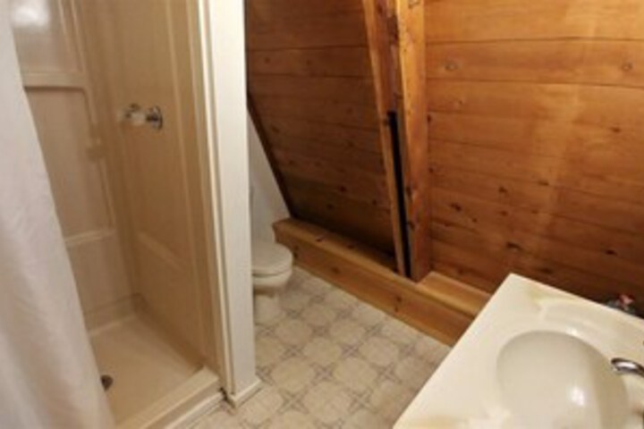 Room 3 of 11