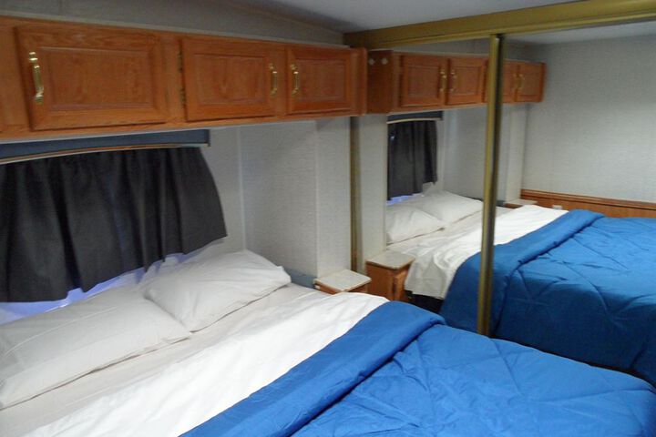 Room 7 of 27
