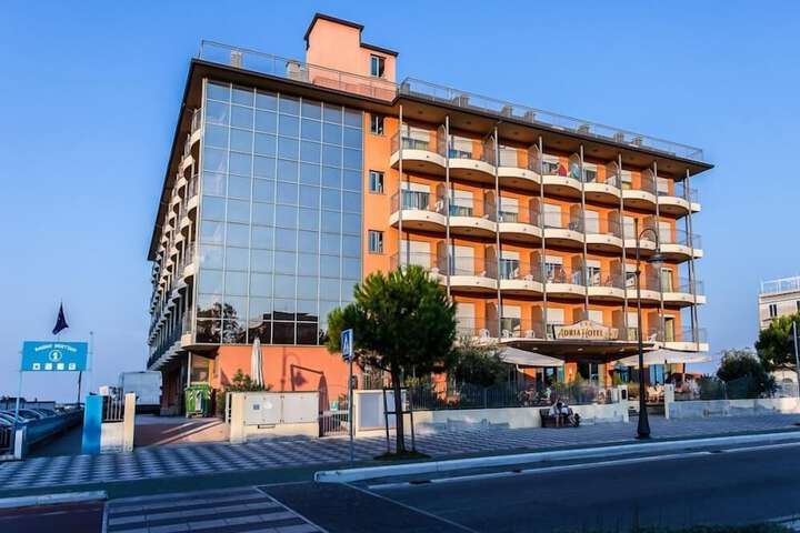 Hotel 17 of 17