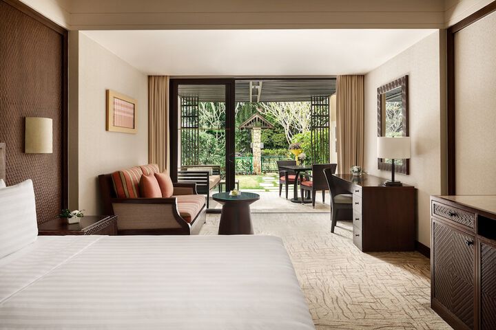 Room 28 of 125
