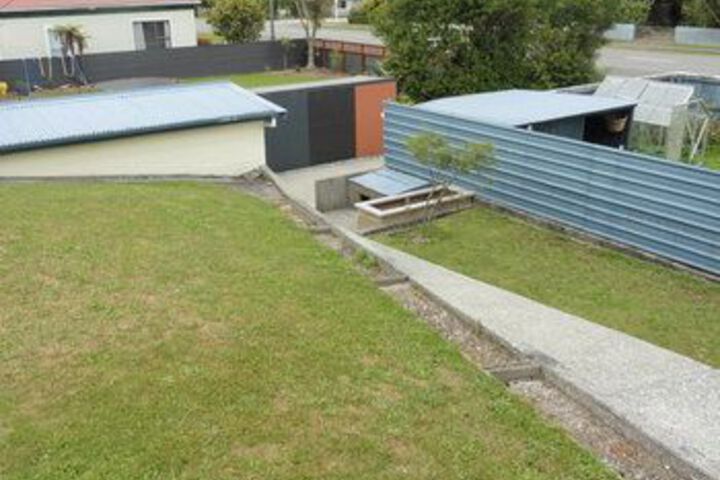 Property Grounds 15 of 19