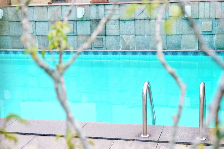 Pool 97 of 144