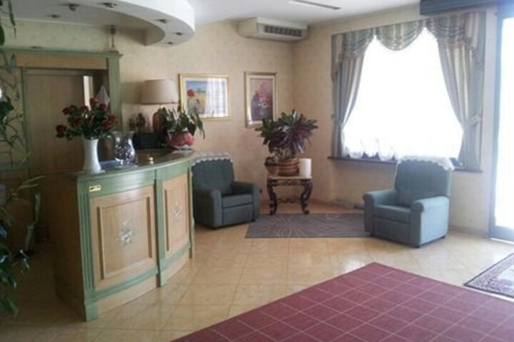 HOTEL VILLA SANTA TERESA