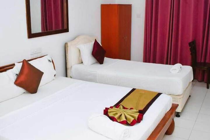 Room 15 of 29