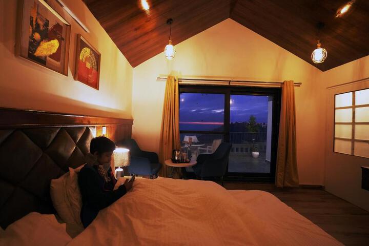 Hotel Evara