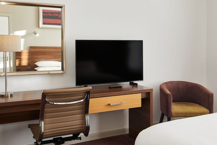 Room 10 of 45