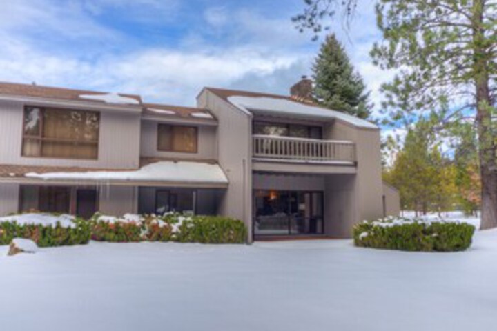 Meadow House by Village Properties at Sunriver VR