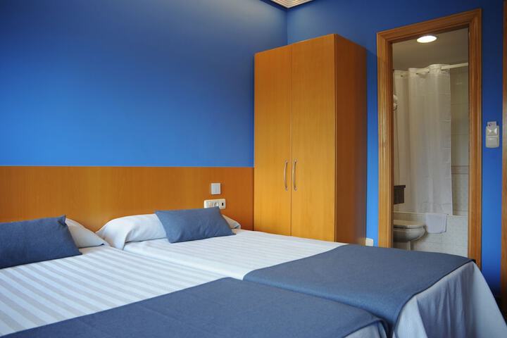 Room 5 of 51