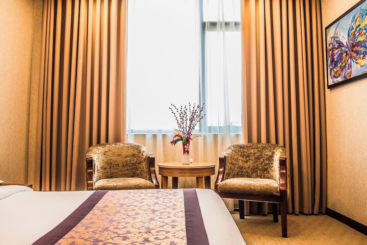 Room 30 of 71