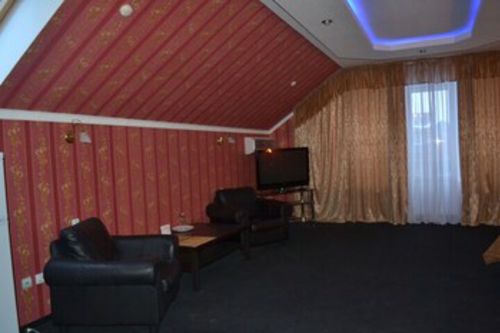 Room 17 of 22
