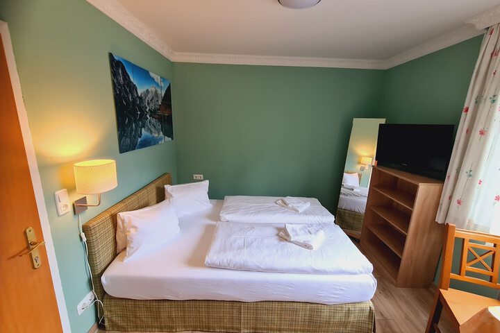 Room 20 of 62