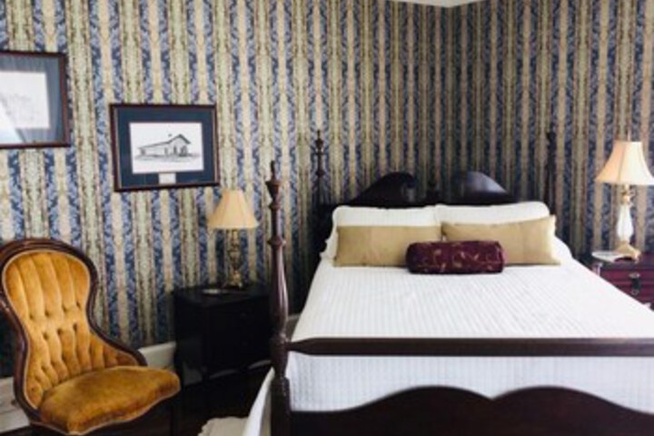 Room 34 of 52