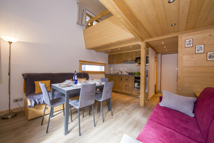 Room 3 of 16