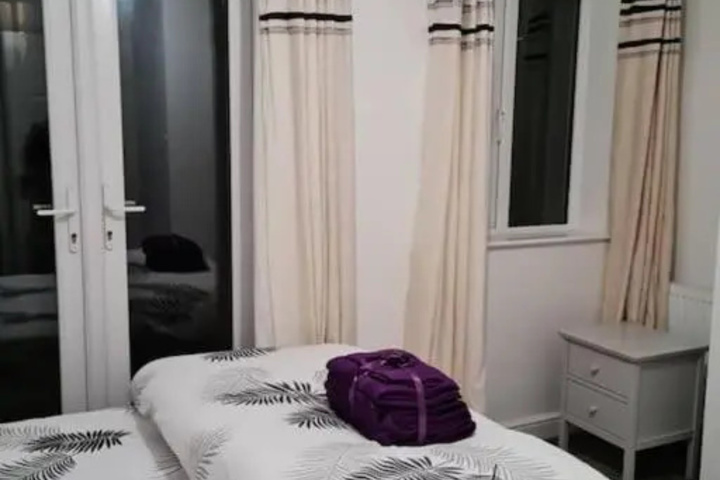 Room 7 of 29