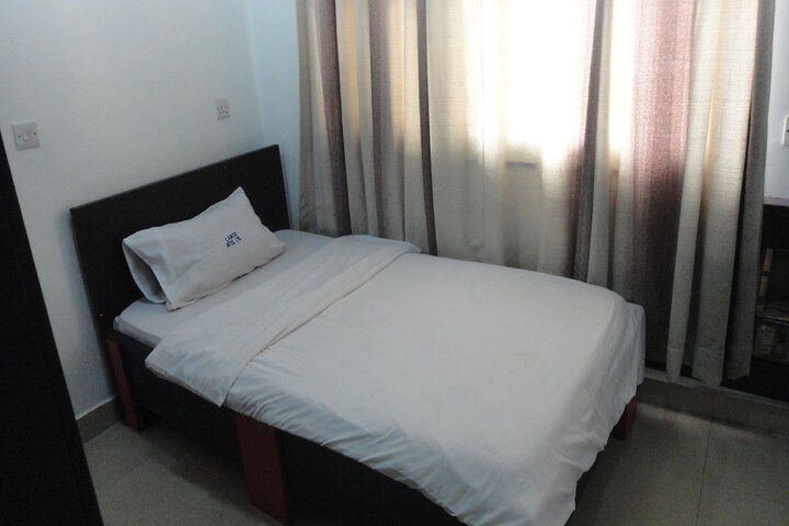 Room 19 of 35