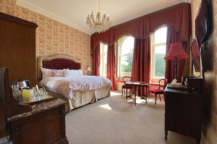 Room 40 of 73