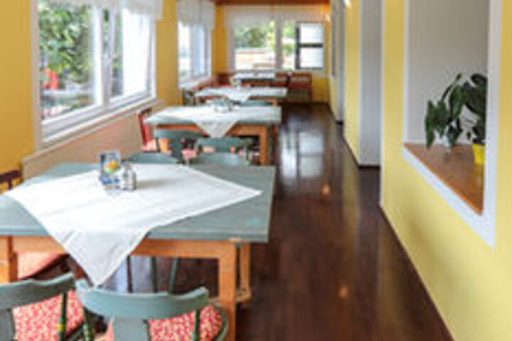Breakfast/Coffee Service 5 of 23