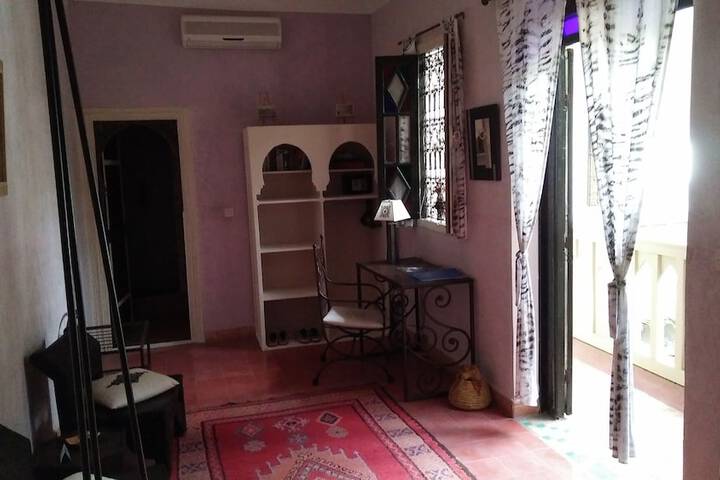 Room 15 of 38