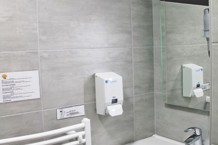 Clean Restrooms