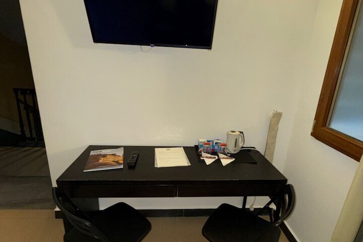 Room 45 of 70