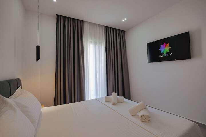 Room 60 of 152