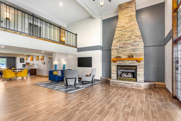 Lobby Photos