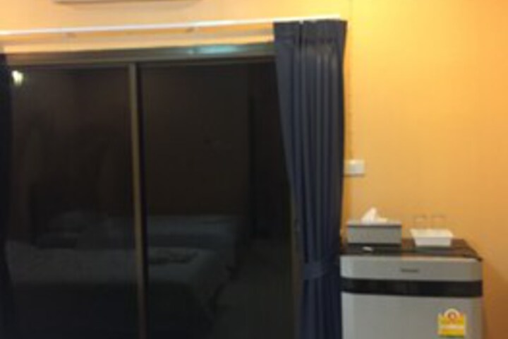 Room 16 of 16