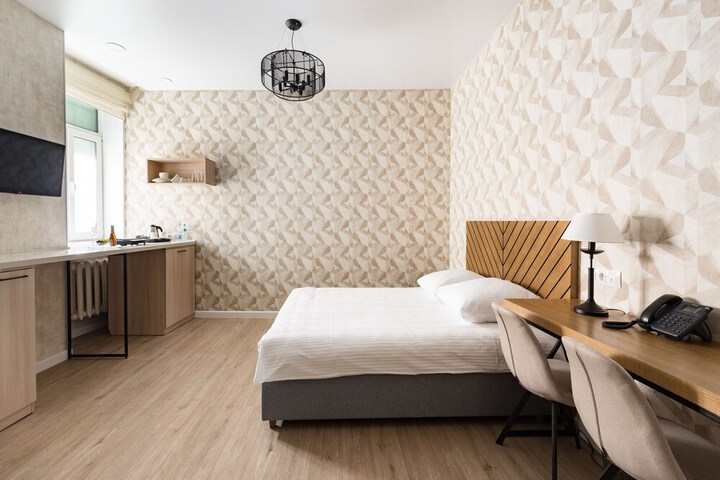 Room 4 of 49