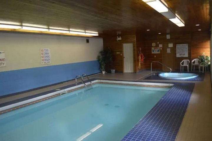 Pool 38 of 56