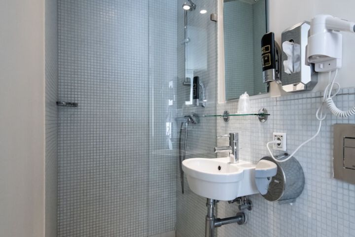 Bathroom Interior Photo