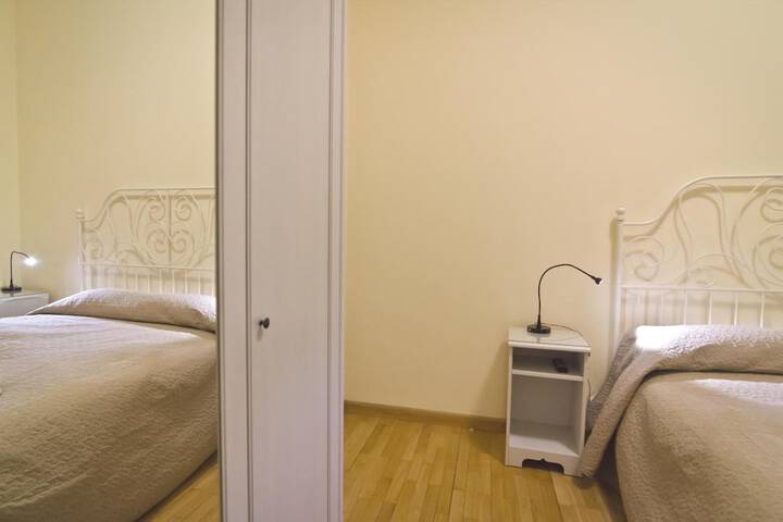 Room 22 of 44