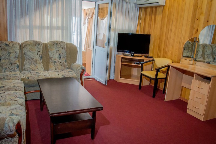 Room 24 of 51