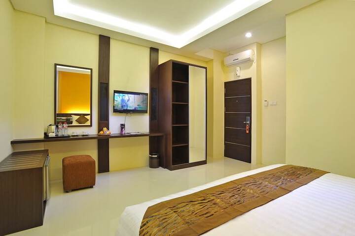Room 5 of 22