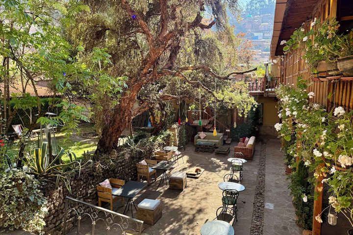 Hotel Exterior 146 of 163
