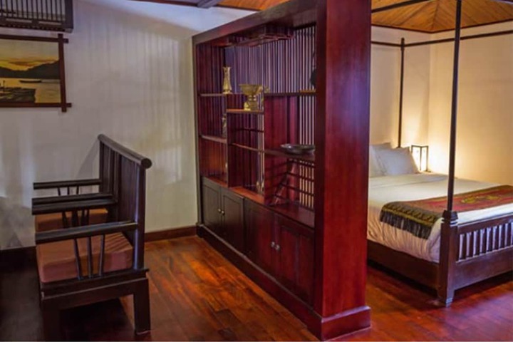Room 21 of 52