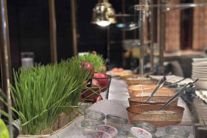 Dining 54 of 67