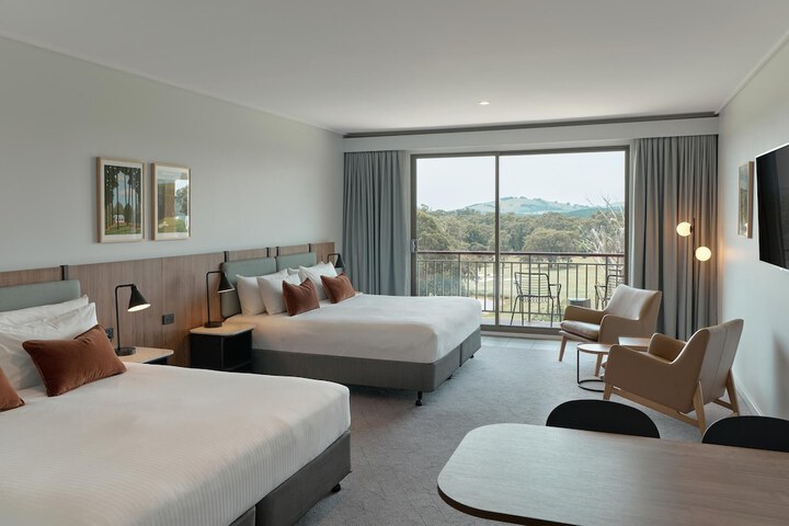 Room 10 of 47