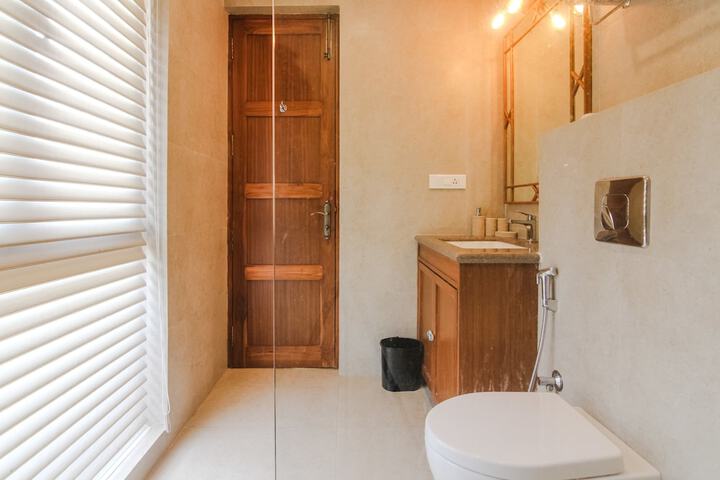 Room 34 of 50