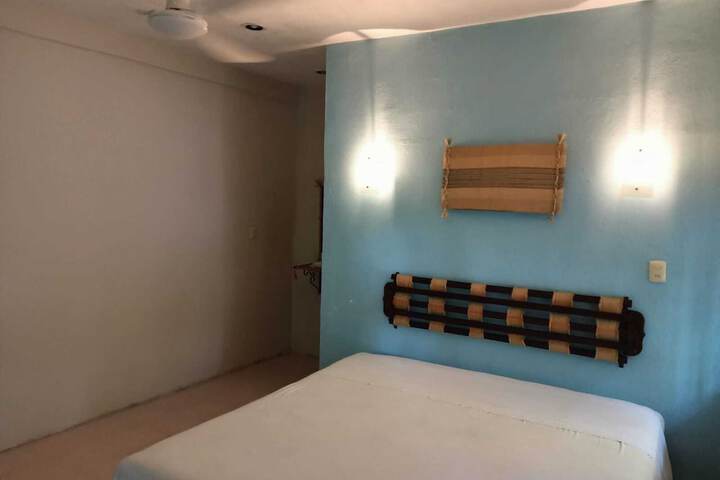 Room 5 of 7