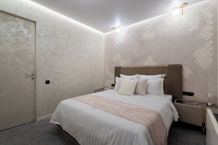 Room 345 of 552
