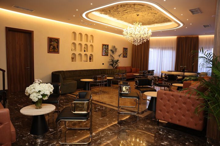 Hotel Interior 6 of 51