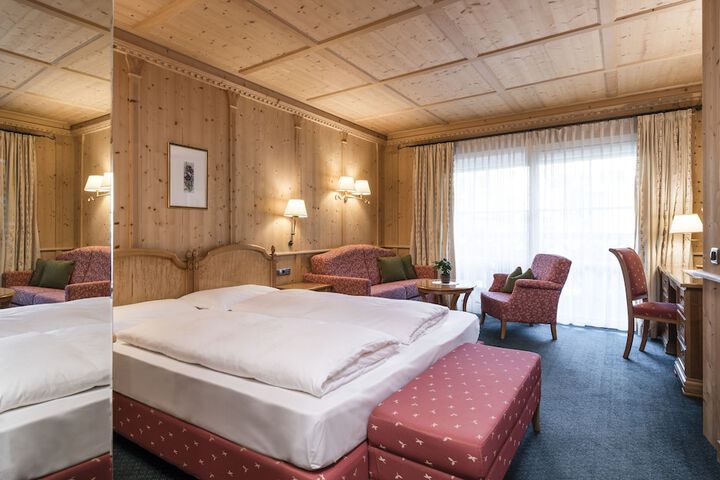 Room 10 of 70