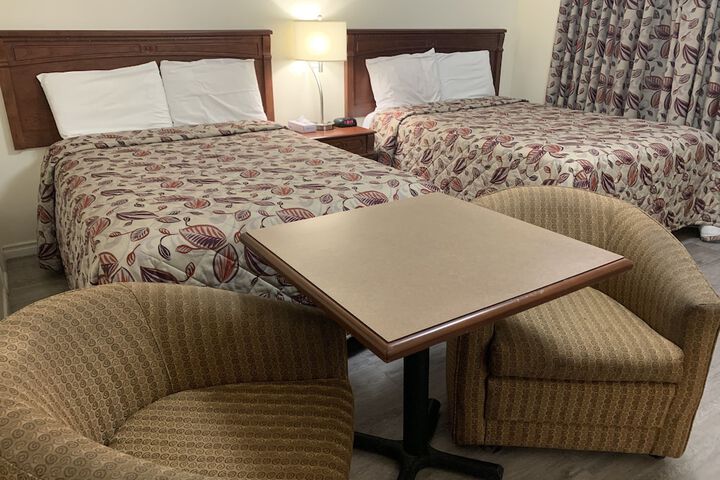 Room 3 of 45